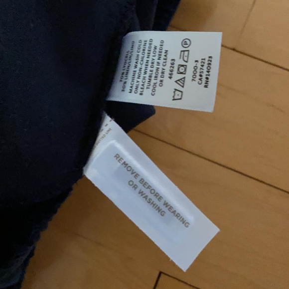 Never worn LOFT navy linen pants - Picture 5 of 7